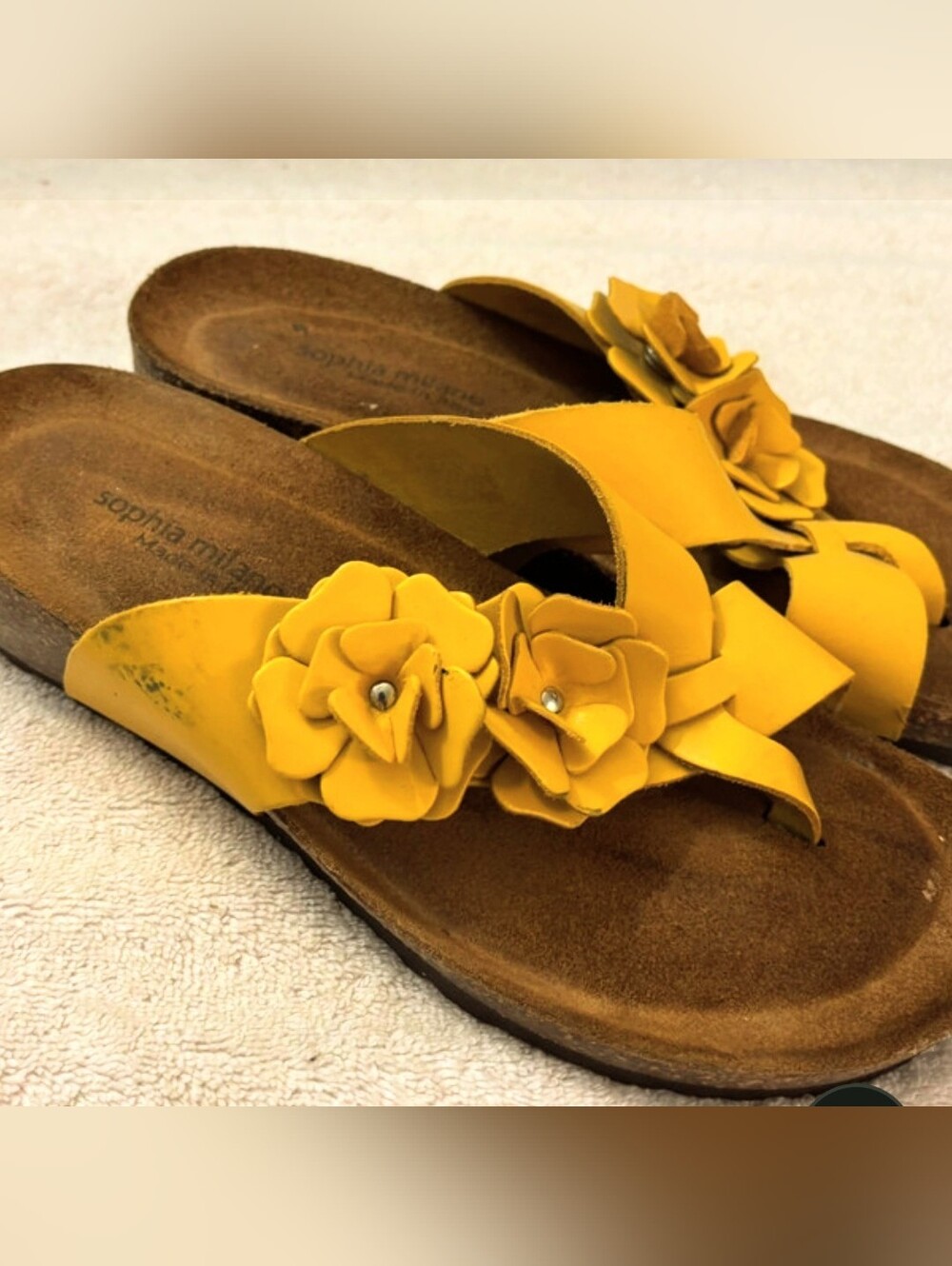 Sophia Milano  Floral Leather  Sandals 8
